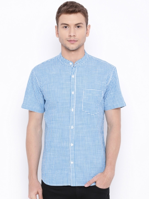 

Voi Jeans Men Blue & white Slim Fit Checked Casual Shirt