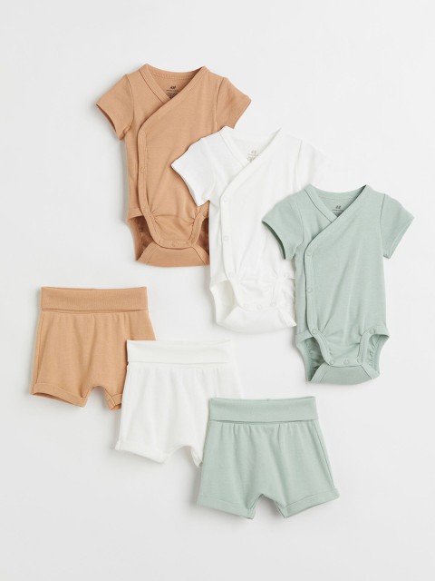

H&M Girls Pack of 6 Bodysuit with Shorts, Beige