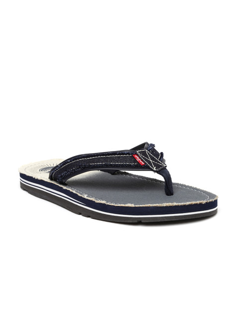 

Levis Men Navy Flip-Flops, Navy blue