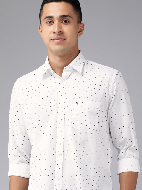 

Van Heusen Sport Men White Slim Fit Geometric Printed Pure Cotton Casual Shirt