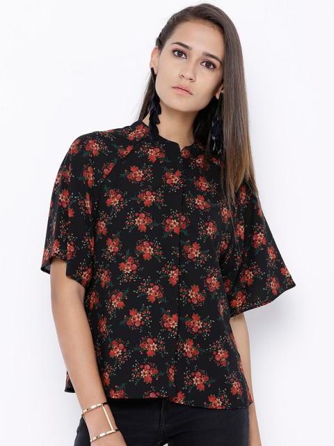 

Tokyo Talkies Black Floral Print Shirt-Style Top