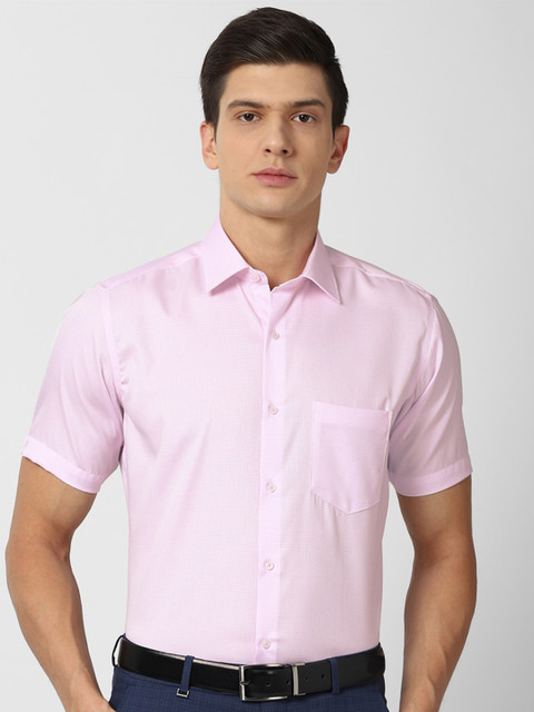 

Van Heusen Men Pink Solid Formal Shirt