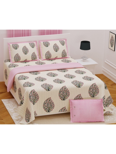 

Aura Pink & Black Floral 200 TC King Bedsheet with 2 Pillow Covers
