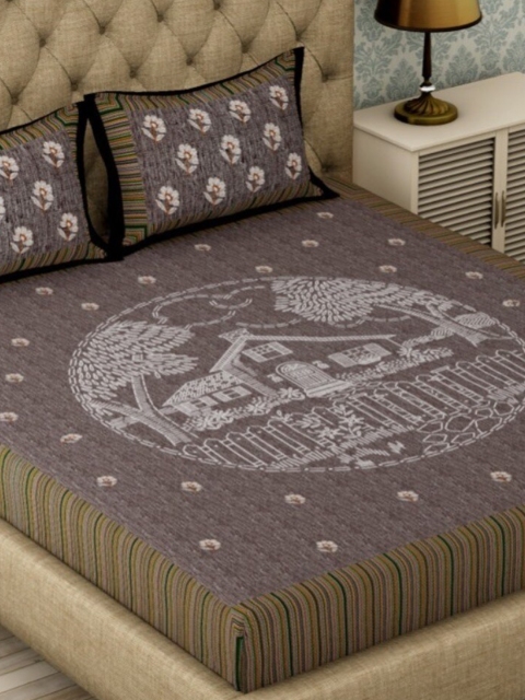 

Aura Brown & White Geometric 200 TC Queen Bedsheet with 2 Pillow Covers
