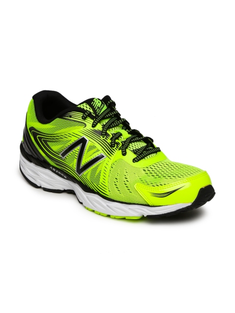 

New Balance Men Fluorescent Green Running Shoes