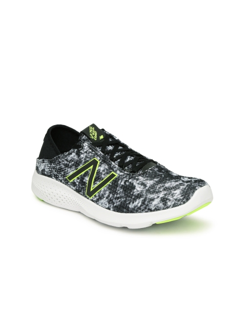 

New Balance Women Black & Grey Coast Running Shoes