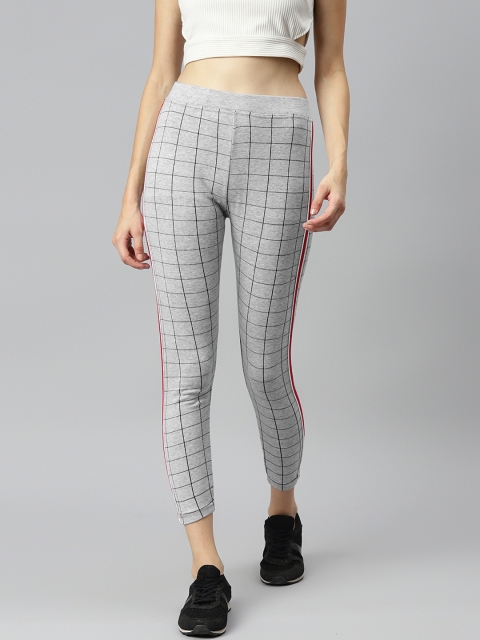 

Aarika Women Grey & Black Pure Cotton Checked Regular Gym Tights
