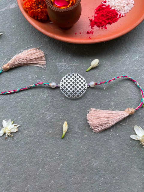 

Mitali Jain 925 Sterling Silver Mesh Rakhi