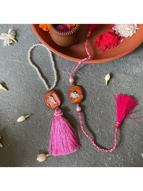 

Mitali Jain Set of 2 Handpainted Rakhi & Lumba, Pink