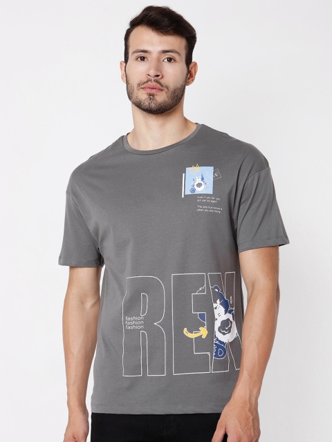 

Rex Straut Jeans Men Grey Typography Printed Boxy T-shirt