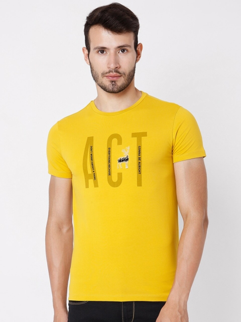 

Rex Straut Jeans Men Mustard Yellow Typography Printed Slim Fit T-shirt