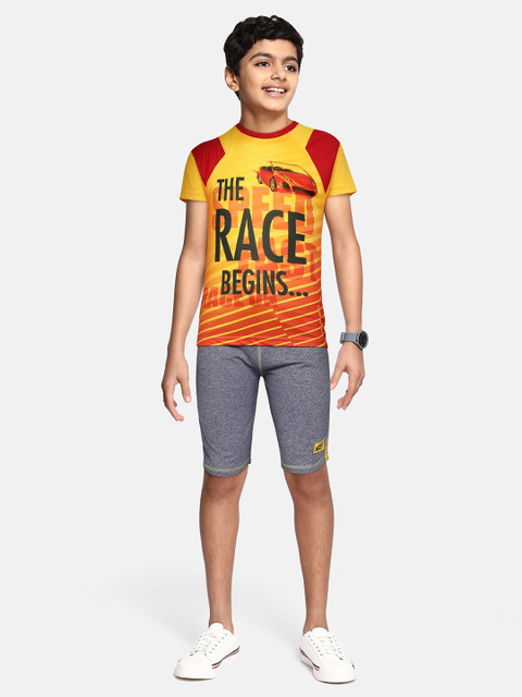 

GAME BEGINS Boys Yellow & Blue Graphic Printed Clothing Set