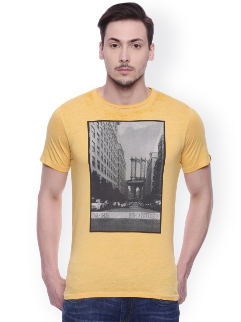 

Basics Men Yellow Printed Round Neck Muscle Slim Fit T-shirt