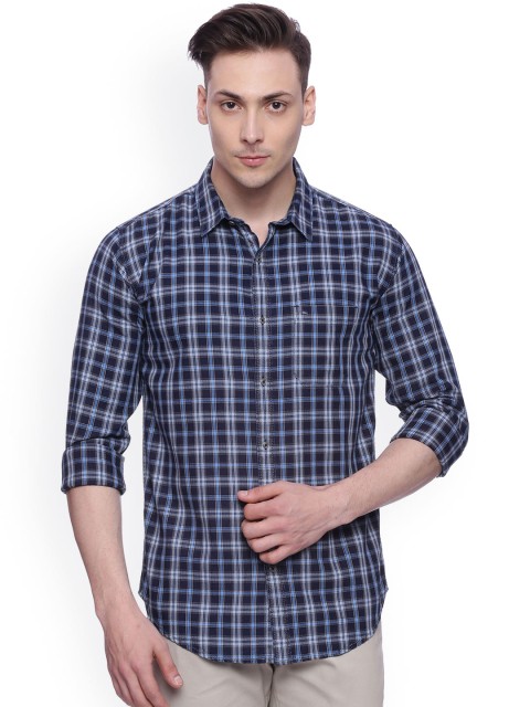 

Basics Men Navy Slim Fit Checked Casual Shirt, Navy blue