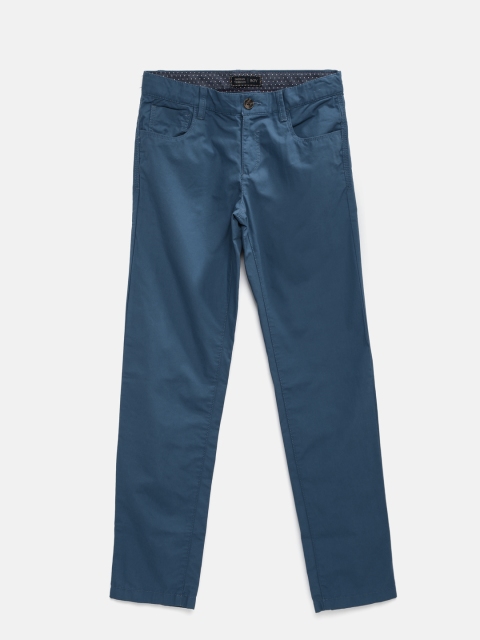 

Indian Terrain Boys Blue Solid Regular Fit Chino
