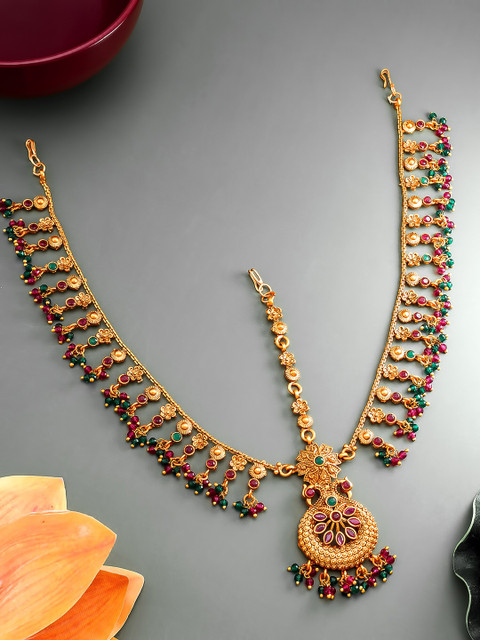 

aadita Gold-Plated Red & Green Kundan-Studded & Pearl Beaded Matha Patti