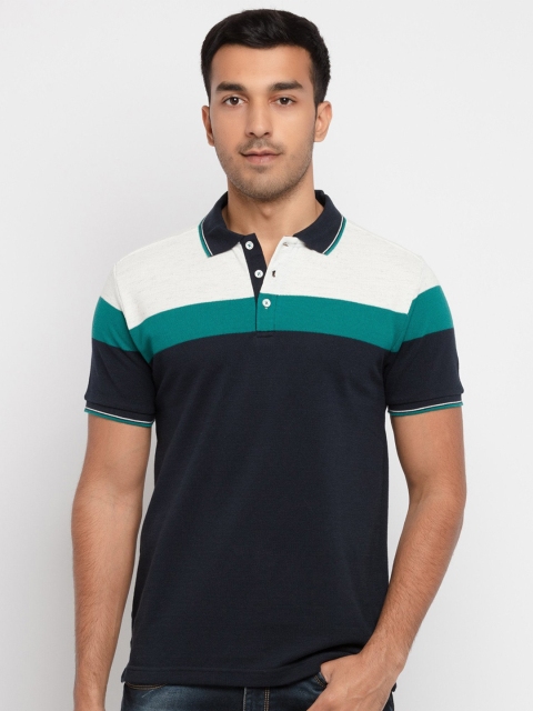 

Status Quo Men White & Navy Blue Colourblocked Polo Collar T-shirt