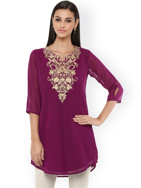 

Ruhanee Purple Embroidered Kurti