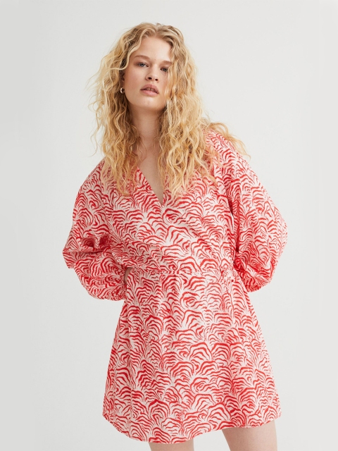

H&M Women Red & White Printed Cotton Balloon-Sleeved Dress
