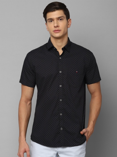 

Louis Philippe Sport Men Black Slim Fit Printed Casual Shirt