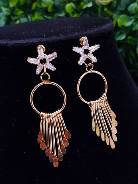 

GRIIHAM Silver-Toned Contemporary Drop Earrings
