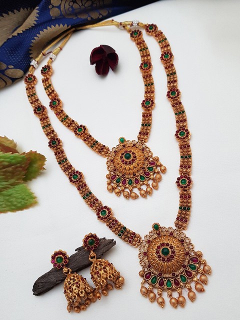 

GRIIHAM Gold-Plated Red & Green AD-Studded Jewellery Set