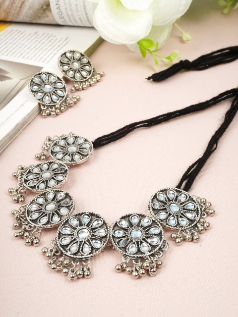 

Urmika Silver-Toned White Stone-Studded Beaded Jewellery Set