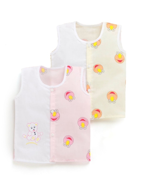 

Hopscotch Kids Multicoloured 2 Printed Henley Neck Applique T-shirt, Multi