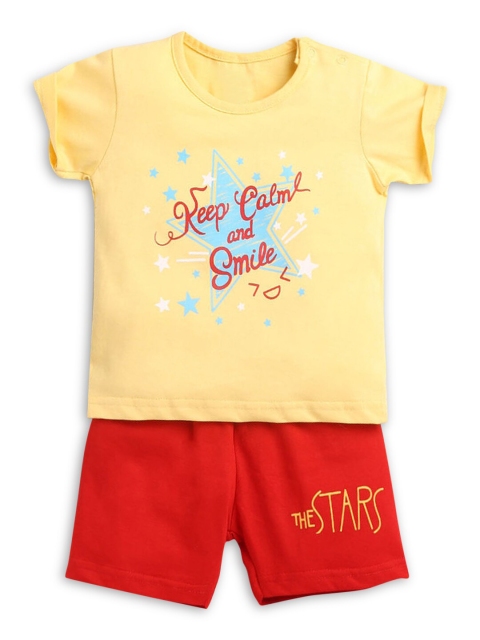 

Hopscotch Boys Yellow Printed Pure Cotton T-shirt with Shorts