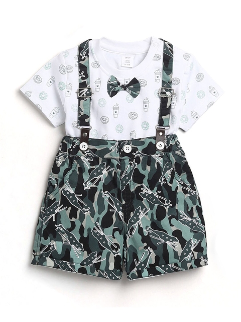 

Hopscotch Boys Green Printed T-shirt with Shorts
