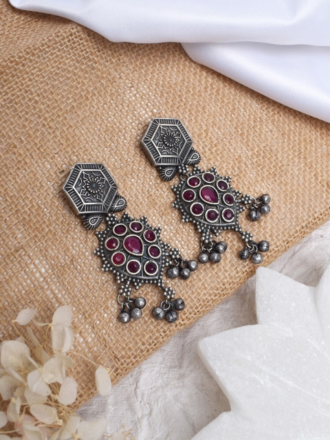 

TEEJH Silver-Toned Oxidised Drop Earrings