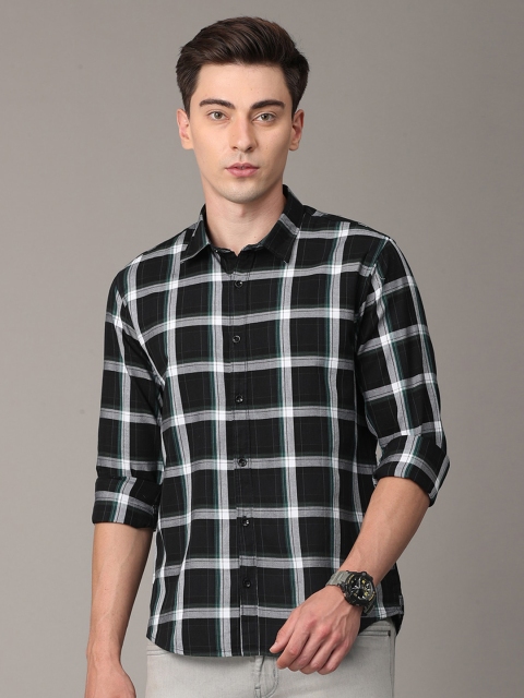 

Huggun Men Black Premium Slim Fit Tartan Checks Checked Casual Shirt