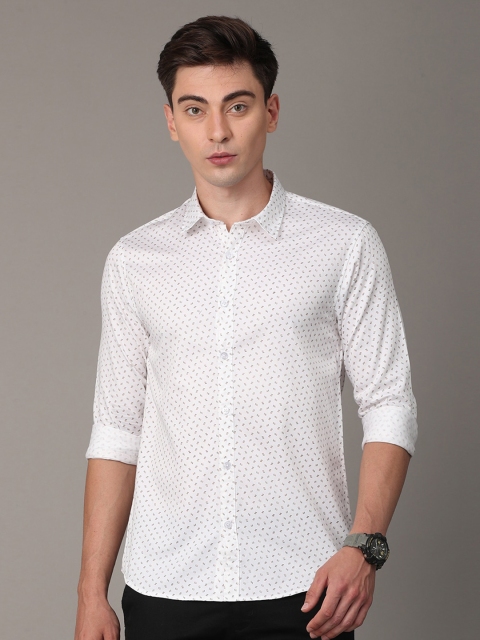 

Huggun Men White Premium Slim Fit Printed Casual Shirt