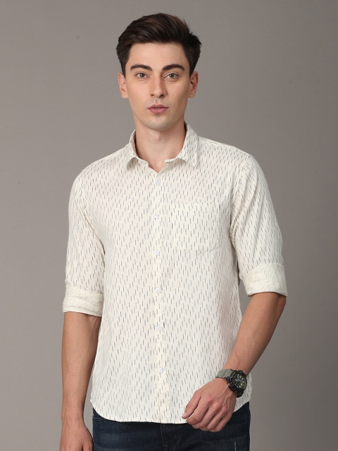 

Huggun Men Off White Premium Slim Fit Printed Casual Shirt