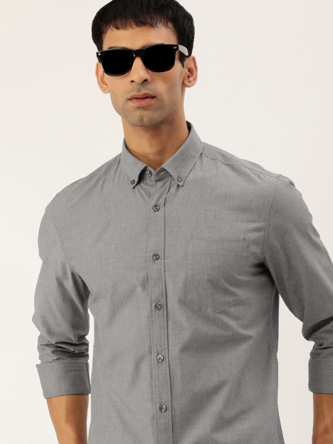 

IMYOUNG Men Grey Solid Smart Slim Fit Casual Shirt