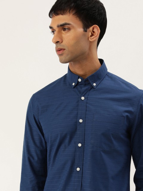 

IMYOUNG Men Navy Blue Self Stripes Smart Slim Fit Casual Shirt