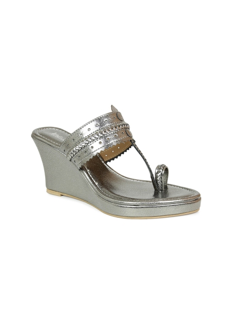 

Inc 5 Women Gunmetal-Toned & Gunmetal-Toned Comfort Sandals, Metallic