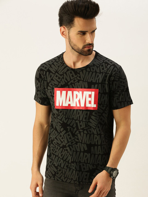 

VEIRDO Men Black Typography Colourblocked T-shirt