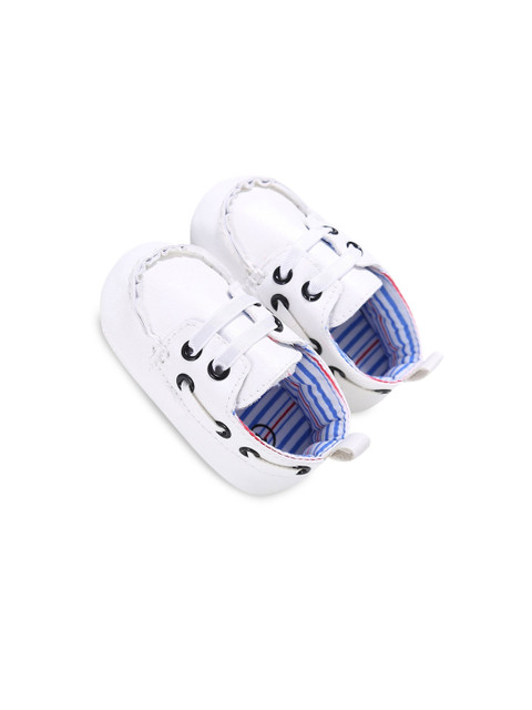 

Hopscotch Boys White Striped PU Slip-On Sneakers