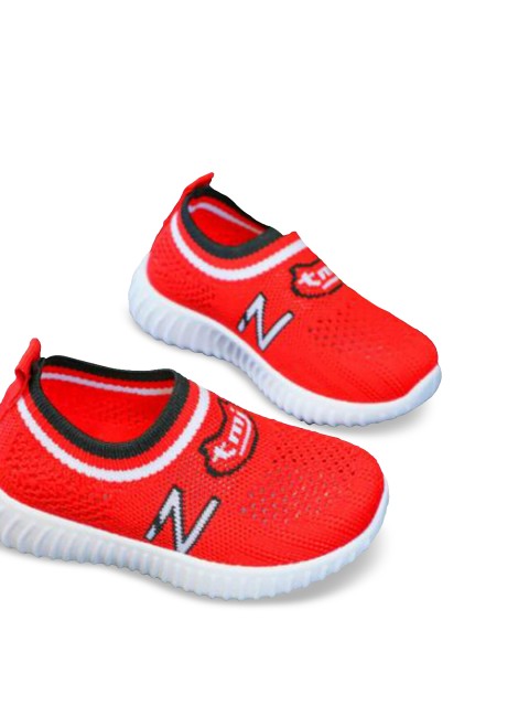 

Hopscotch Unisex Kids Red Woven Design Slip-On Sneakers