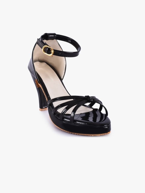 

BuckleUp Black Block Sandals with Buckles