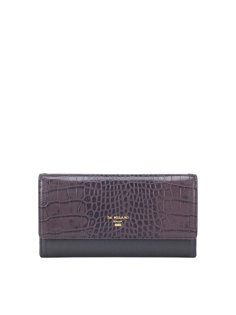 

Da Milano Women Grey Textured Leather Three Fold Wallet