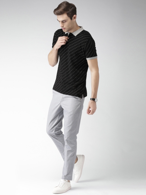 

INVICTUS Men Black Printed Polo Collar T-shirt