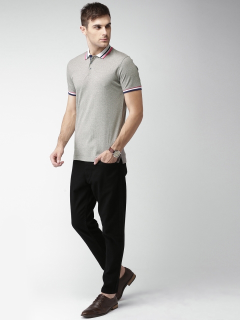 

INVICTUS Men Grey Solid Polo T-shirt