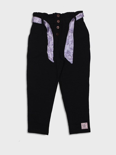 

Ziama Girls Black Solid Cotton Capris