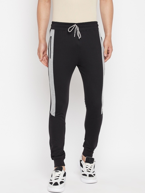 

FirstKrush Men Black Solid Cotton Regular Fit Track Pants