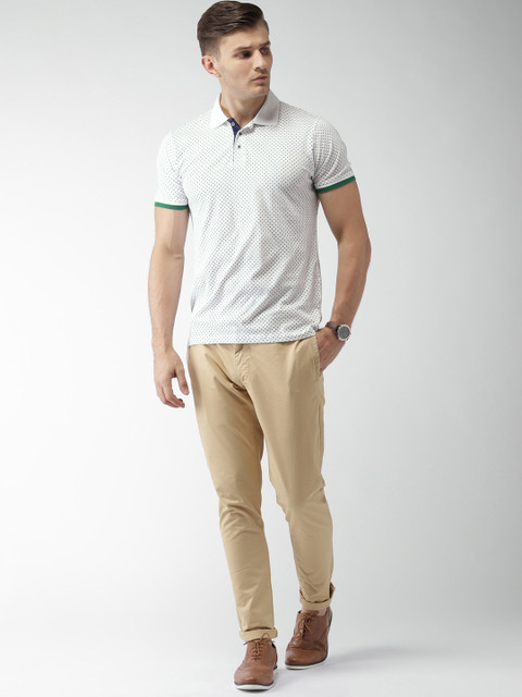 

INVICTUS Men White Printed Polo Collar T-shirt