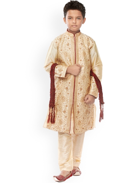 

Manyavar Boys Beige Ethnic Motifs Embroidered Kurta with Pyjamas & With Dupatta