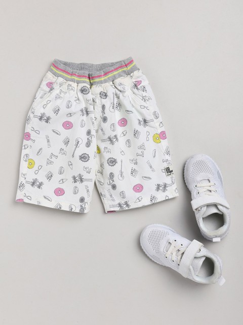 

Olio Kids Boys White Printed Cotton Shorts