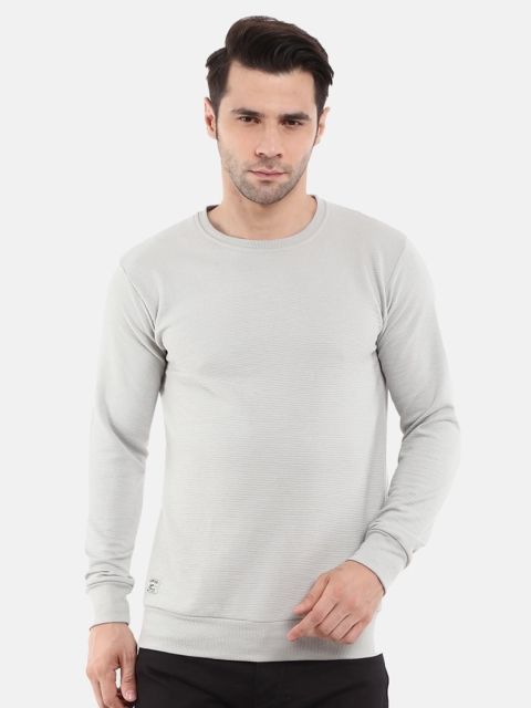 

V-Mart Men Grey Raw Edge Slim Fit T-shirt